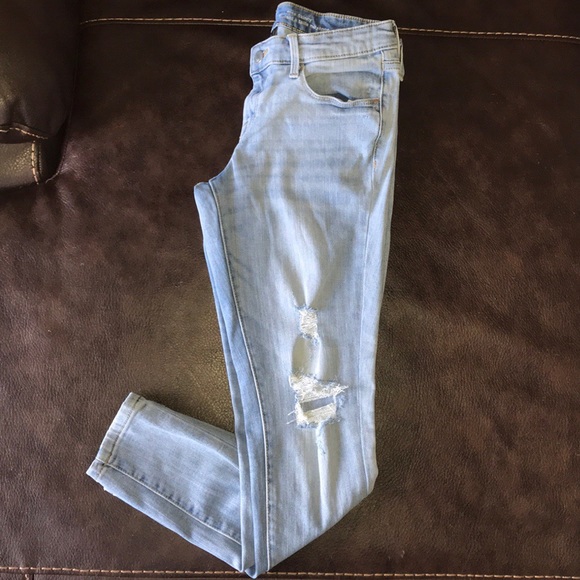 Mossimo Supply Co. Denim - Mossimo Light Wash Jeans